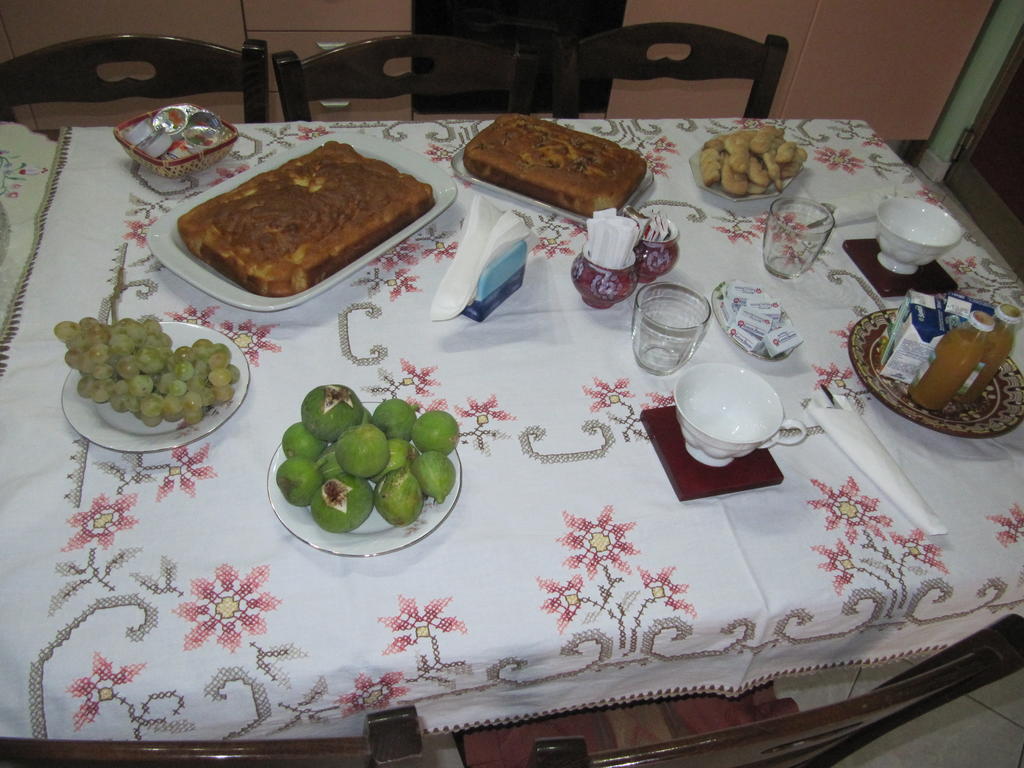 Bed and Breakfast Montagne Rocciose Frascineto Exterior foto