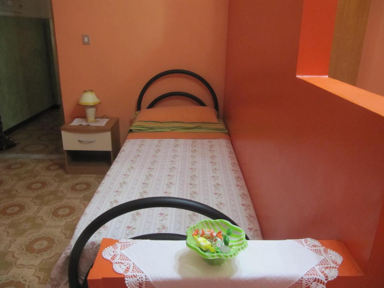 Bed and Breakfast Montagne Rocciose Frascineto Exterior foto
