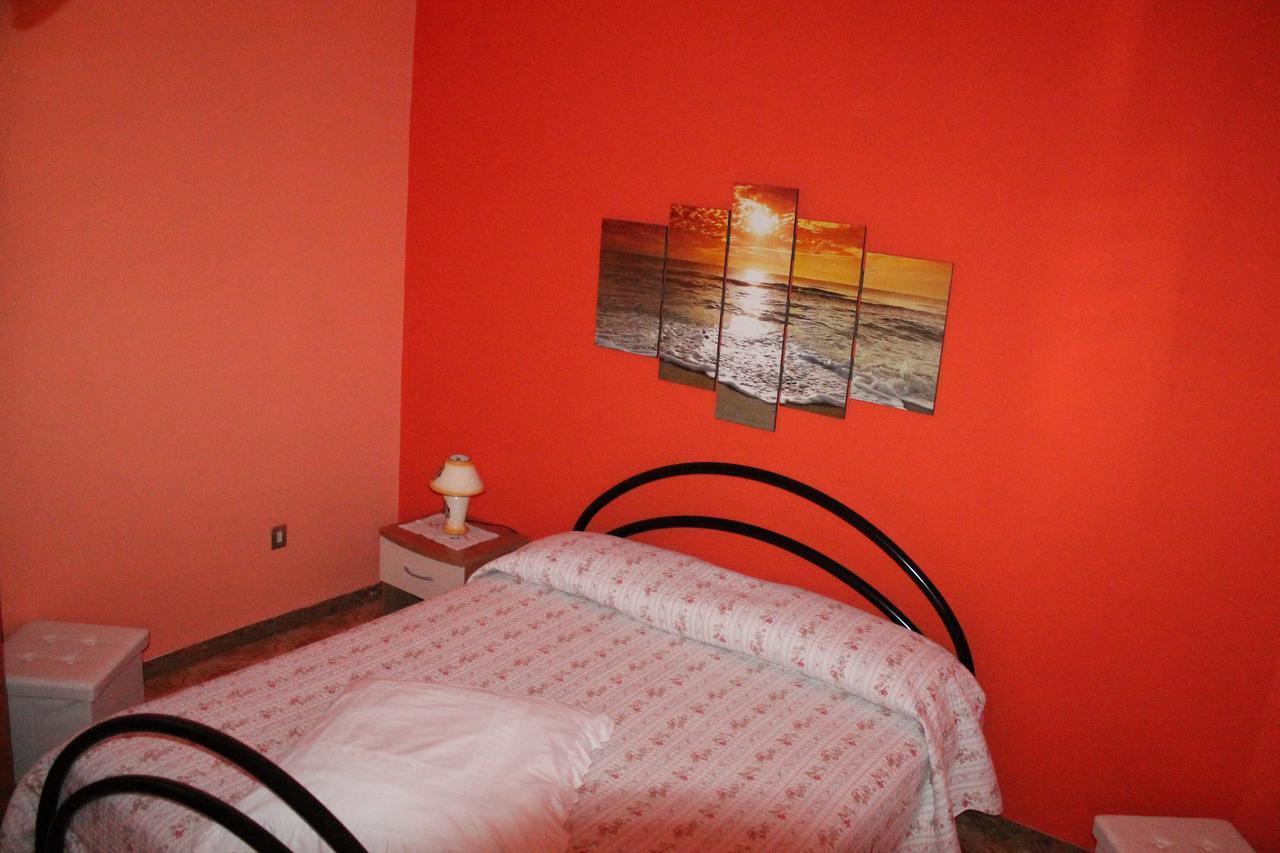 Bed and Breakfast Montagne Rocciose Frascineto Exterior foto