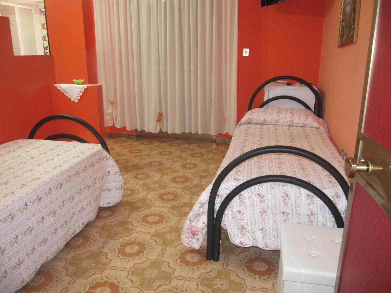 Bed and Breakfast Montagne Rocciose Frascineto Exterior foto